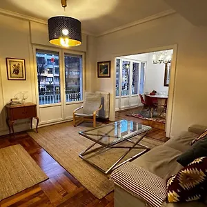 fantastico-apartamento-en-el-centro-de-bilbao.basquecountryhotels.org/
